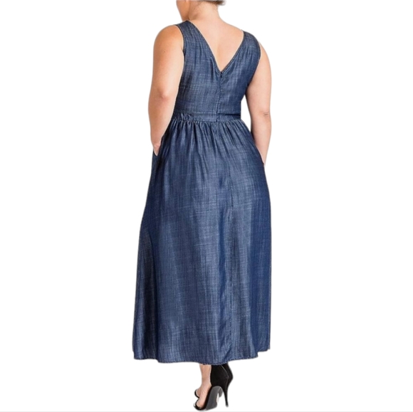 STANDARDS & PRACTICES Nimah Tencel Maxi Womens Plus Blue Chambray Dress - Picture 2 of 8